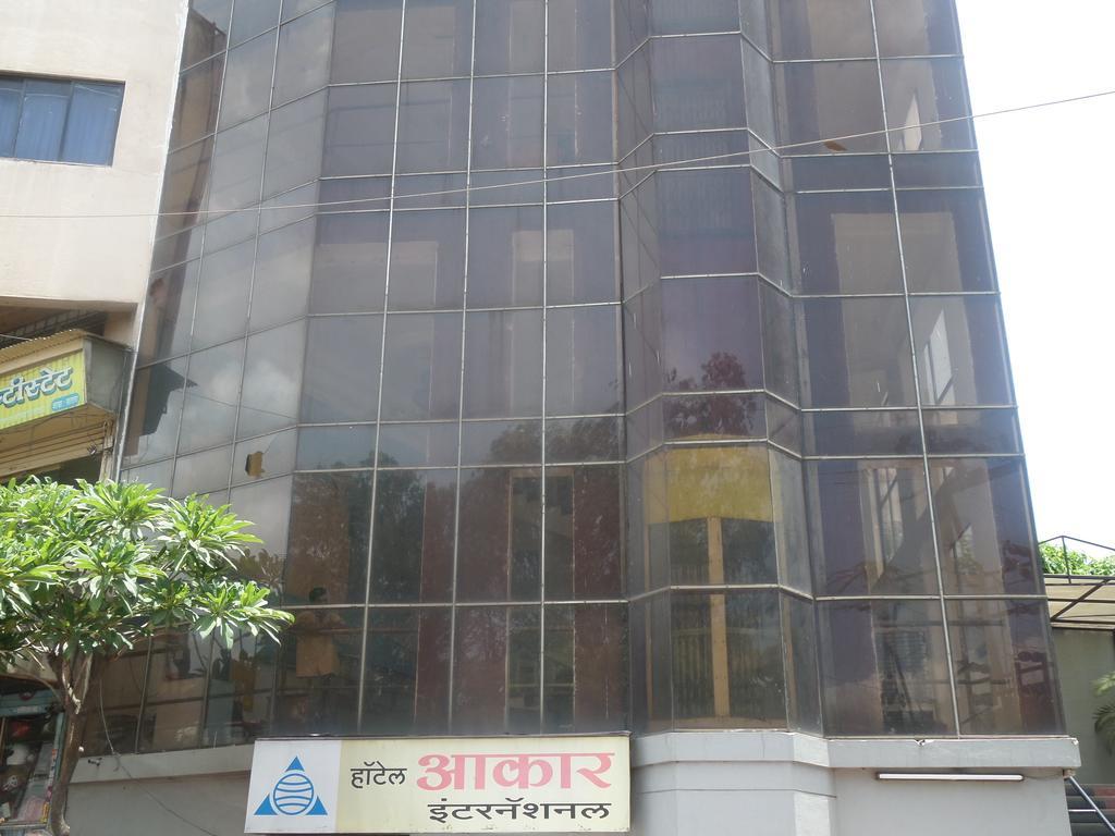 Oyo Flagship 37830 Hotel Aakar International Satara Eksteriør billede
